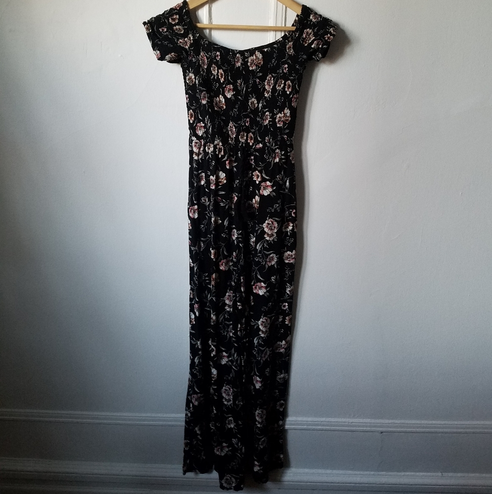 Floral Summer Jumpsuit Size Small